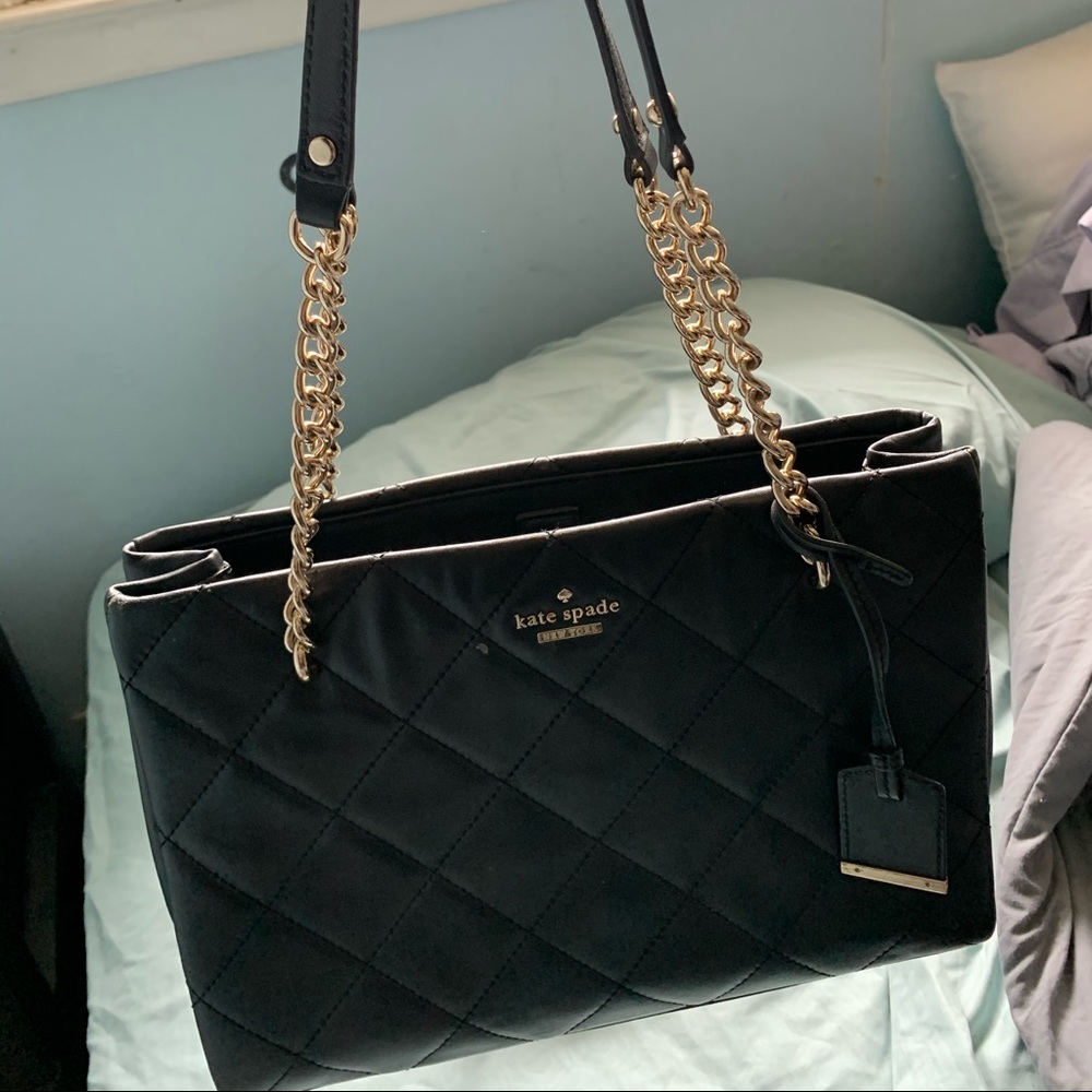 Kate Spade purse not sold in U.s & free gift